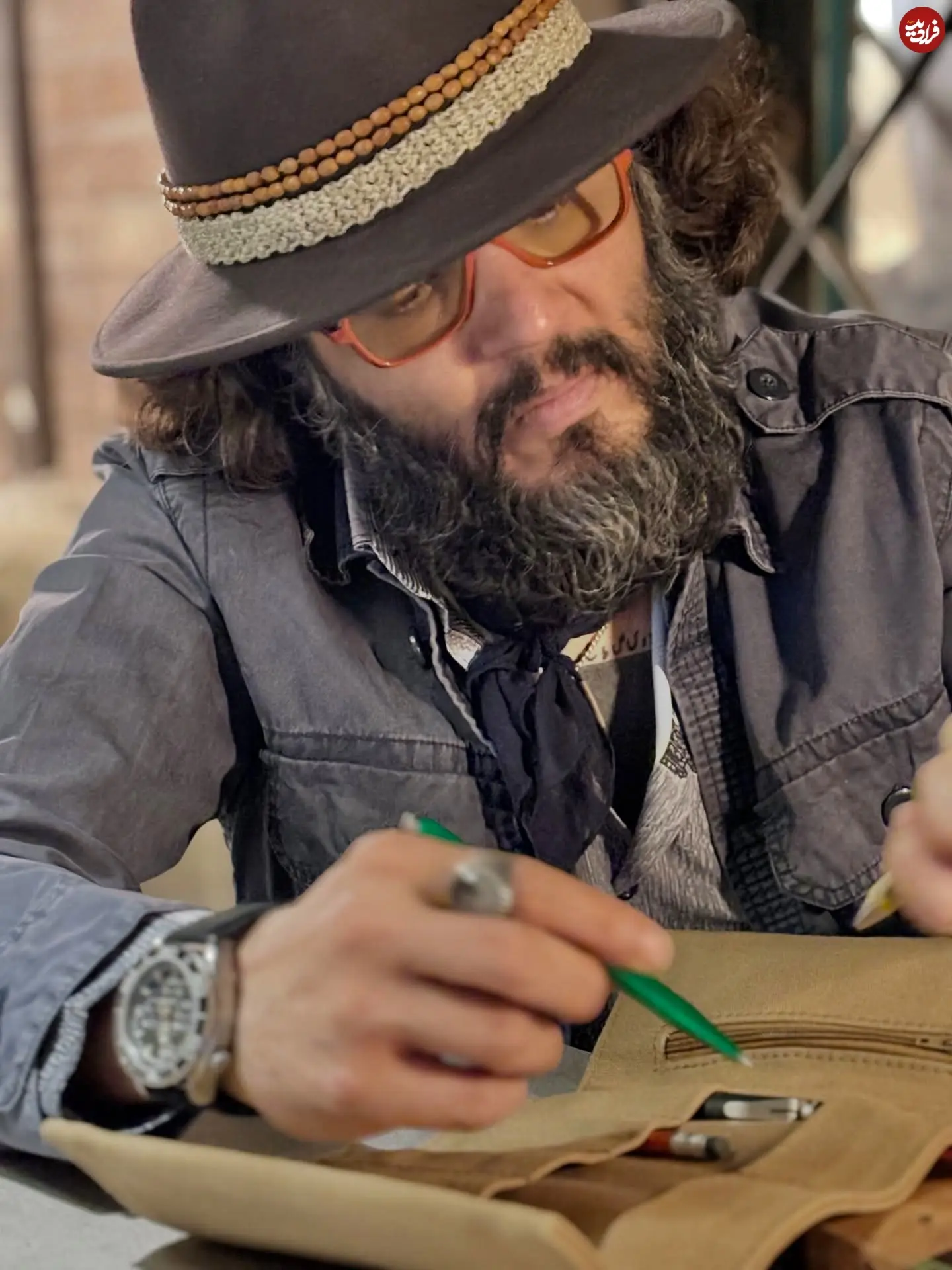 mehranranjbarart_1760545936_3744053137737557430_3595352860