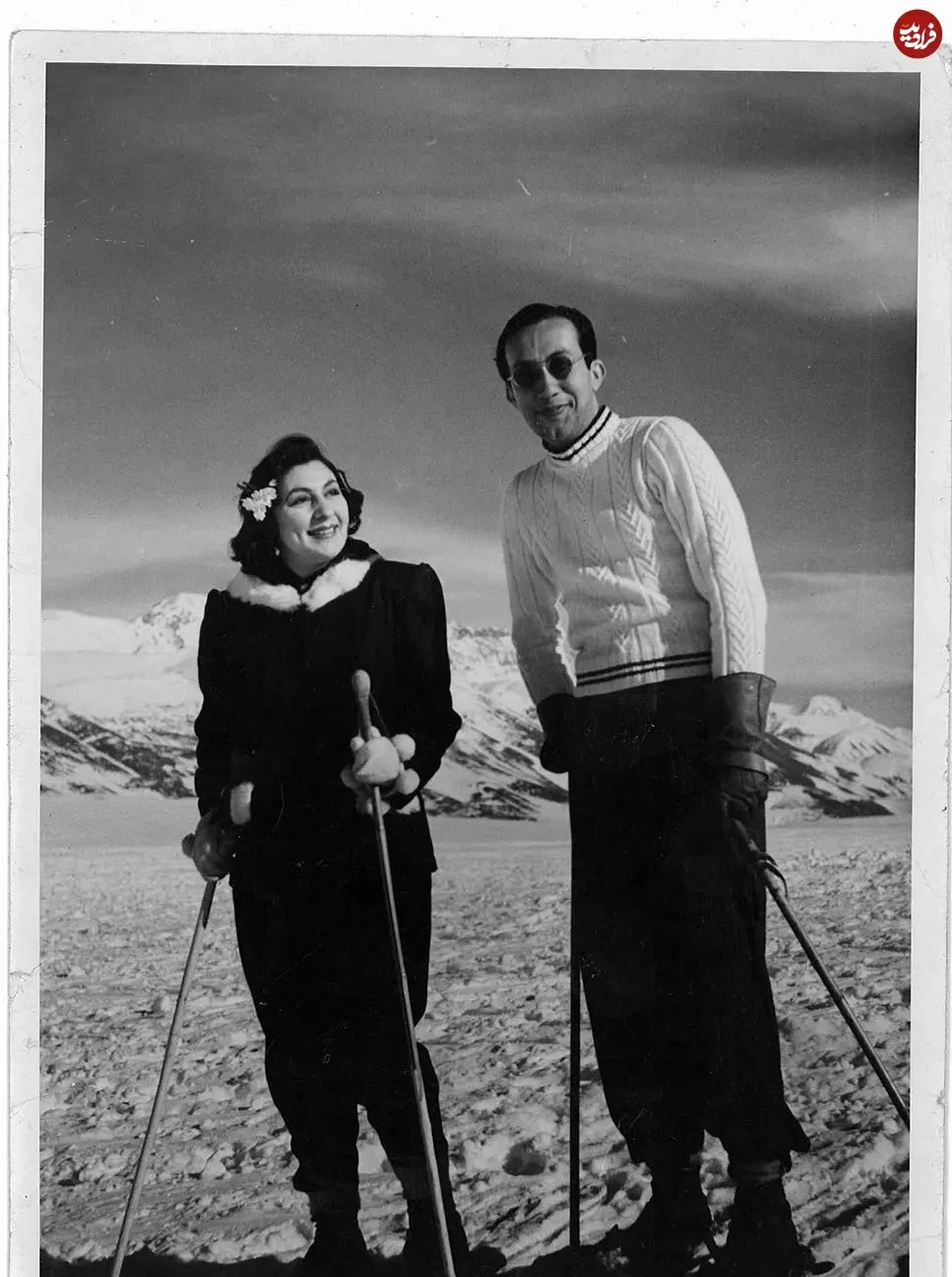 عکس| سفر در زمان؛ «حسنعلی منصور» نخست وزیر دوره پهلوی و همسرش در حال اسکی
