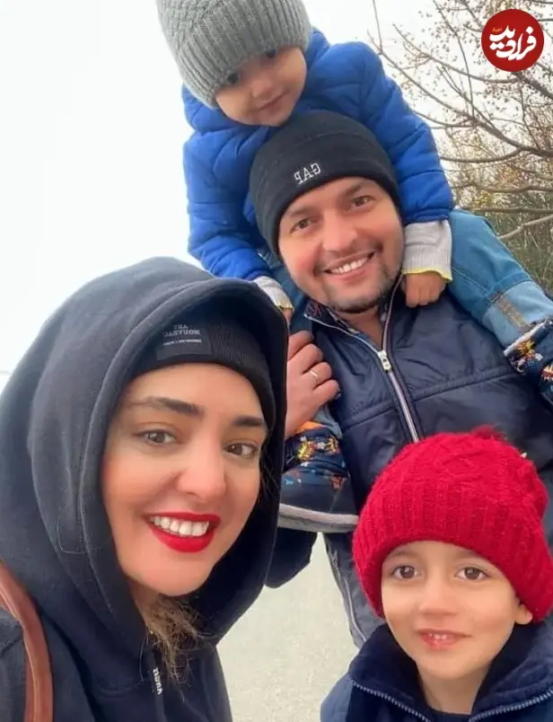 عکس| سفر در زمان؛ «نرگس محمدی» در کنار برادر و برادرزاده هایش؛ سال 1400