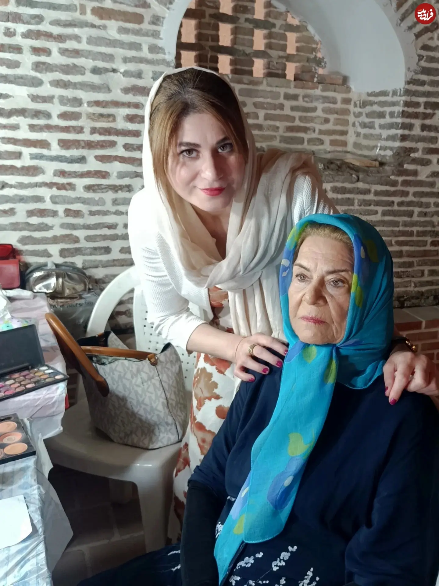 berkeh_pakzad_1760260091_3741655300336832681_48863484139_11zon