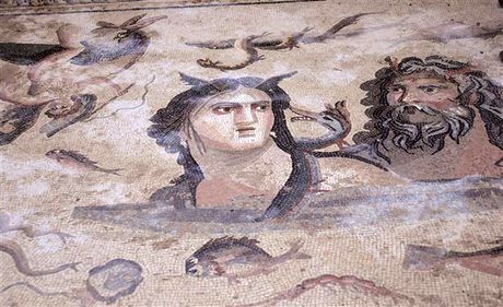 کشف سه موزاییک زیبا در حفاری‌های شهر باستانی ترکیه