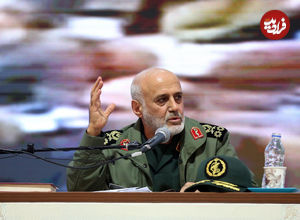 عکس؛ سفر در زمان؛ «سرلشکر رشید در کنار حسن باقری» در جبهه؛ دهه 60