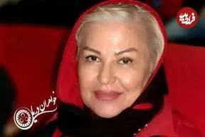 عکس| سفر زمان؛ «اکرم محمدی» در 35 سالگی در جشن تولد «کتایون ریاحی»؛ سال 72