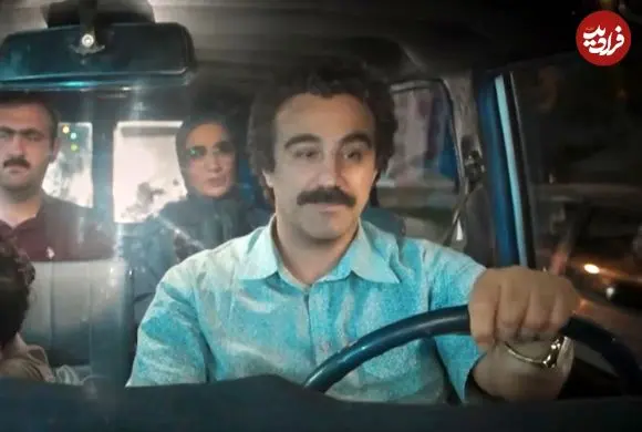 عکس| سفر در زمان؛ «نقی» یک سال بعد سریال پایتخت 7 به همراه پسرش در یک نمایشگاه خودرو