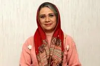 عکس| سفر زمان؛ چهرۀ «فلورا سام» 36 سال قبل در پشت‌صحنه سریال «مهر و ماه»