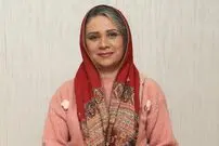 عکس| سفر زمان؛ چهرۀ «فلورا سام» 36 سال قبل در پشت‌صحنه سریال «مهر و ماه»