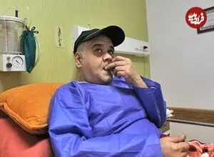 عکس| سفر در زمان؛ اکبر عبدی در ایام جوانی و در کنار برادران اش؛ دهه 60