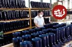ببینید؛ فرآیند انبوه تولید چکمه های پلاستیکی در کارخانه ای در کره جنوبی