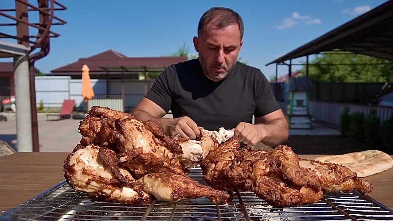 (ویدئو) یک روش درخشان و آسان برای پخت مرغ به روش آشپز مشهور اهل روسیه