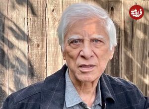 عکس؛ سفر در زمان؛ دریافت جایزه کارگردان معروف از فرح پهلوی در جریان جشنواره فیلم تهران