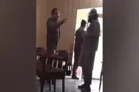 (ویدئو) بازداشت مولوی پاکستانی هنگام تعرض به دختر ۱۲ ساله 