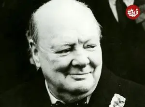 عکس| سفر در زمان؛ «وینستون چرچیل» در حال دفاع از بودجه در سالتبری؛ سال 1288