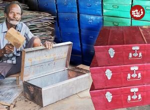 ببینید| مراحل جالب ساخت چمدان با استفاده از ورق‌ فلزی بشکه های قدیمی