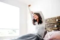 ۱۲ عادت صبحگاهی برای افزایش انرژی، کاهش وزن و جوان‌تر شدن