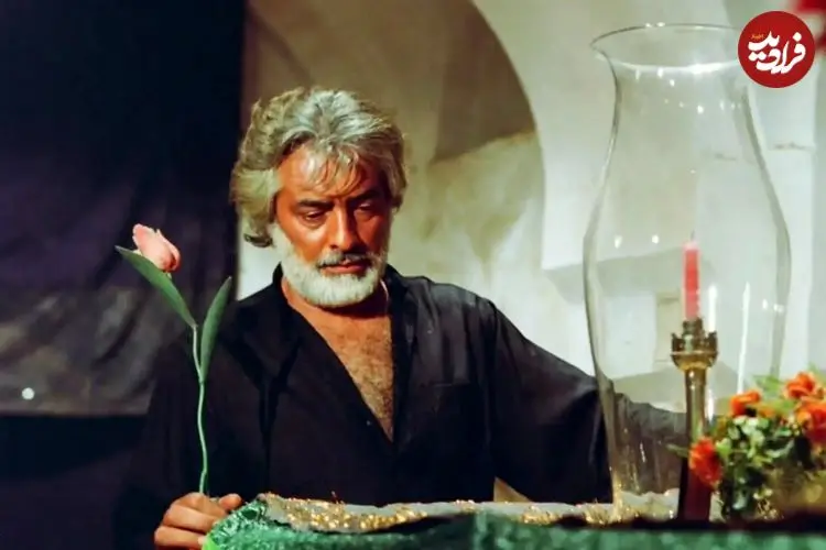 عکس| سفر در زمان؛ «مهری خمارلو، همسر فردین» در کنار نوه اش؛ دهه 70