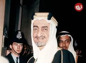 عکس| سفر در زمان؛ دیدار «ملک فیصل، پادشاه عربستان» با رهبر حقوق مدنی آمریکا در مکه؛ سال 1343