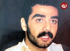 عکس| سفر در زمان؛ «عدی صدام حسین» در مراسم عروسی برادرش قصی؛ سال 1366