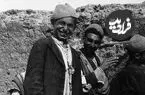عکس| سفر زمان؛ «سمپاشی با چهرۀ خندان» در ایران 90 سال قبل