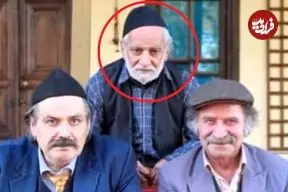 عکس| سفر زمان؛ تیپ و چهرۀ «علی‌جان» (سریال سوجان) در پشت‌صحنه یک تئاتر