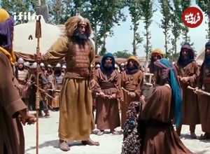 عکس؛ سفر در زمان؛ «یَحیی بن زَمزَم» سریال مختارنامه روی دیوار چین؛ سال 94
