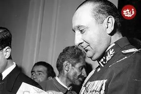 سفر در زمان؛ یادداشت‌های علم، دوشنبه ۷ خرداد ۱۳۵۲: پادشاه مراکش با اصرار از ما خواسته که ارتشبد نصیری، رئیس سازمان امنیت را برای کار‌های او بفرستیم