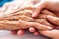 چگونه از سالمندان در بحران جنگ مراقبت کنیم؟