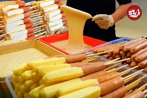 ببینید؛ غذای خیابانی در آمریکا؛ تهیه هات داگ پنیری در نیویورک