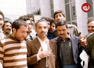 عکس؛ سفر به تاریخ؛ عیادت «شهید رجایی» از «رهبر انقلاب» در بیمارستان، دو ماه قبل از شهادتش؛ سال 1360