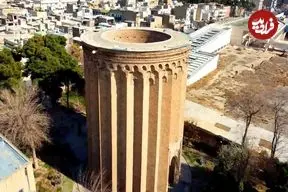 عکس| سفر به ایران قدیم؛ منظرۀ «برج طغرل شهر ری» در دوران قاجار