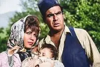 عکس| گذر زمان؛ دیدار «فرانک میرقهاری و پوری بنایی» در پیری؛ اواخر دهه 90