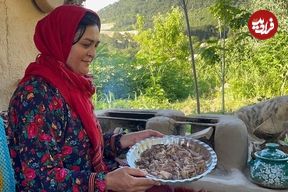 ببینید؛ غذای روستایی در ایران؛ مراحل طبخ کله پاچه به روش یک بانوی روستایی