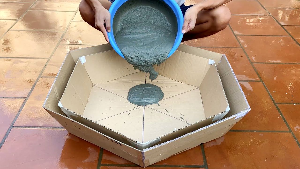 (ویدئو) چگونه با کارتن کاغذی یک حوض ماهی زیبا برای خانه درست کنیم؟