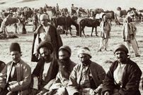 تصاویر؛ سفر به عصر قاجار؛ از «امامزاده صالح» تا «بازار کفاش‌های رشت»