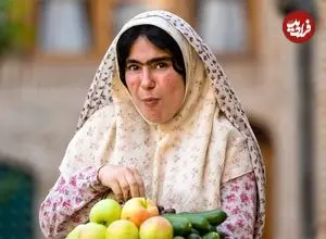 عکس| سفر زمان؛ تیپ و چهرۀ «طاووس» (سریال بامداد خمار) در خیابان‌های دبی