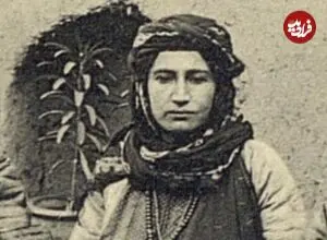 عکس| سفر زمان؛ عکس یادگاری خانوادۀ یهودی در ایران عهد قاجار