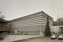 تصاویر؛ ریکولا؛ شاهکار معماری بدون پنجره هرتسوگ و دِمورون در سوئیس 