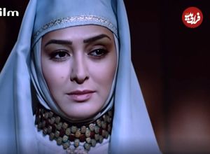 عکس| سفر در زمان؛ سلفی آسانسوری «آسنات» سریال یوسف پیامبر در 47 سالگی و با همسرش