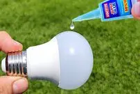(ویدئو) چگونه با چسب و مغز مداد لامپ ال ای دی (LED) را تعمیر کنیم؟