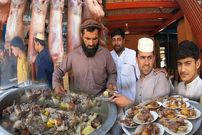 ببینید؛ غذای خیابانی در افغانستان؛ پخت 500 کیلو آبگوشت(دمپخت) در جلال آباد 