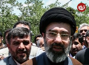عکس؛ سفر در زمان؛ «سیدمجتبی خامنه ای» با لباس بسیج در جبهه؛ دهه 60