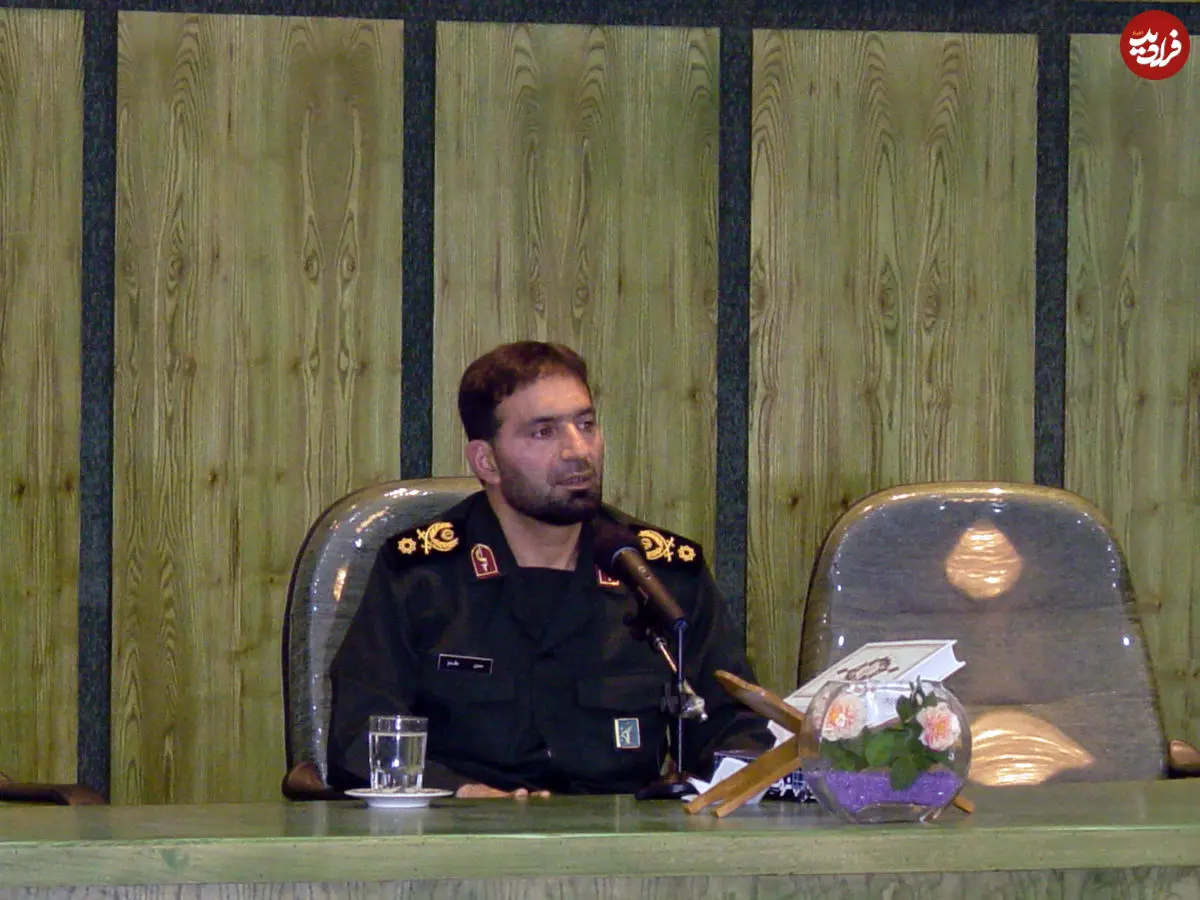 عگس| سفر در زمان؛ «پدر صنعت موشکی» در جلسه با مقامات نظامی کره شمالی