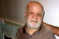 عکس| سفر زمان؛ چهرۀ «رضا کرم رضایی» در 38 سالگی در کنار «گوگوش»؛ سال 54