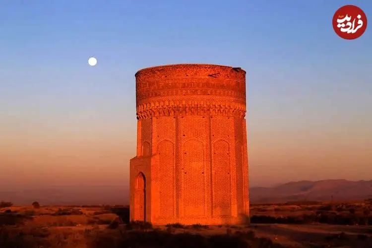 شاهکارهای عکاسی از بناهای تاریخی در سال 2025؛ از کاروانسرای دیر گچین تا بازار اراک