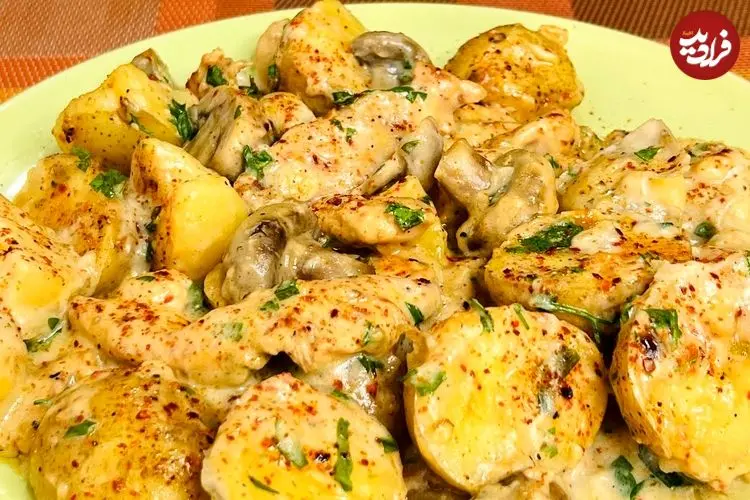 ببینید| طرز تهیه یک غذای جدید با قارچ و مرغ