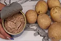 (ویدئو) آلمانی ها با سیب زمینی و تن ماهی این غذای فوق العاده را پخت می کنند