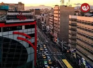 عکس| سفر به تهران قدیم؛ «خیابان جمهوری، وقتی هنوز خلوت بود»؛ سال 1335