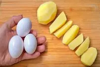 ببینید| طرز تهیه دو غذای ساده با 3 سیب زمینی و 3 تخم مرغ