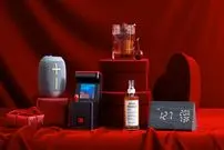 انتخاب بهترین کادو ولنتاین برای همسر مرد؛ 12 هدیه خاص برای آقایان