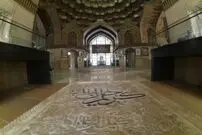 استراحت در جوار استخوان‌های شاه زندیه!