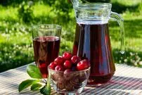 طرز تهیه شربت آلبالو بدون شکر با ۳ روش